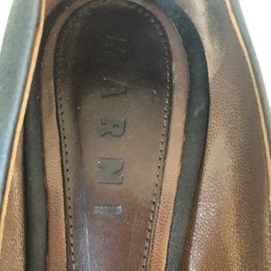 Marni Brown Leather Block Heel Pumps with Black Trim